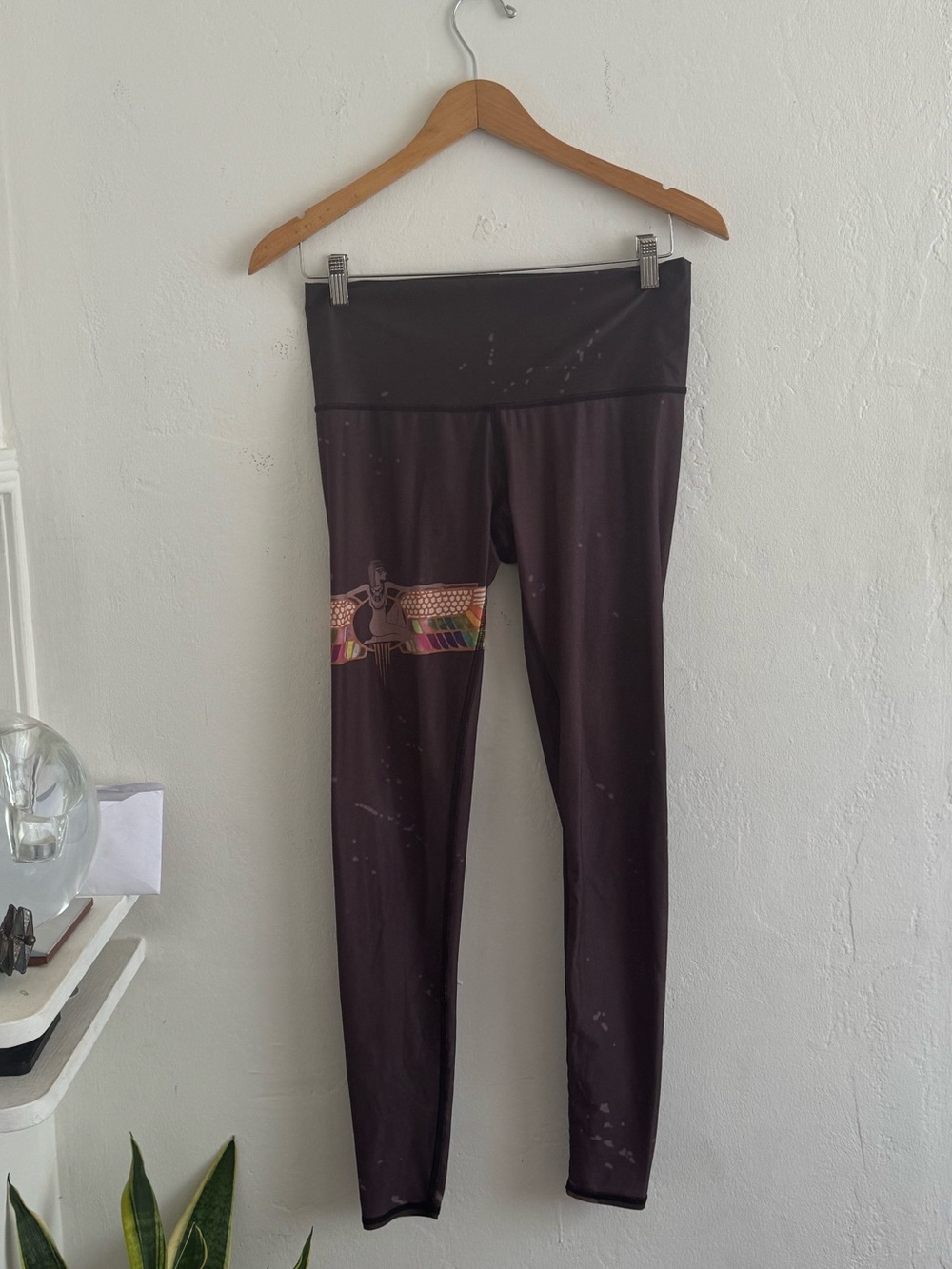 teeki Black Leggings with Multicolor Side Pattern